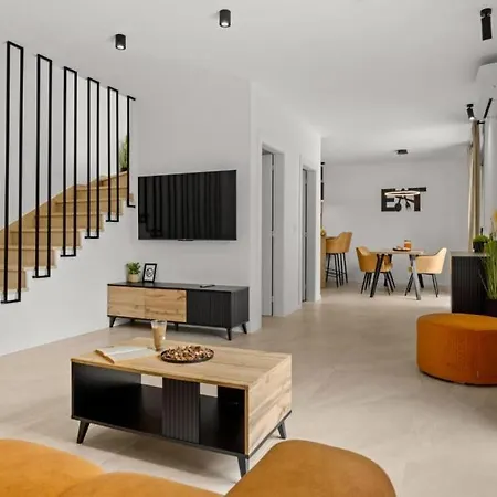 Villa Minka By Guide