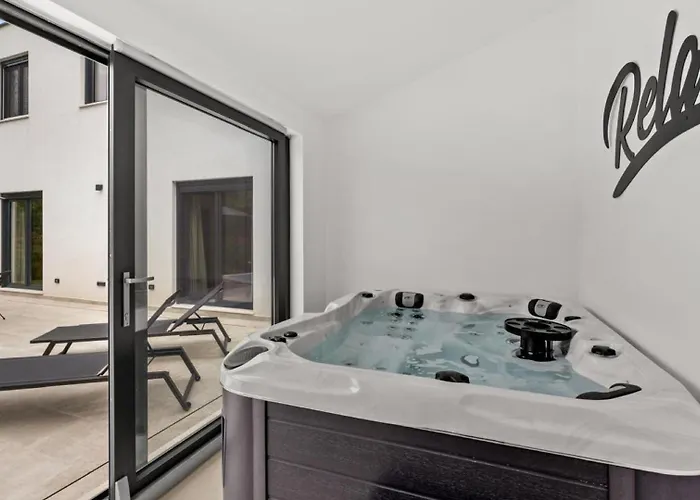 Villa Minka By Guide *